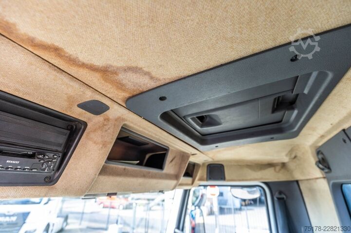 Kipper mit Kran RENAULT KERAX 270 DCI - PK 9501