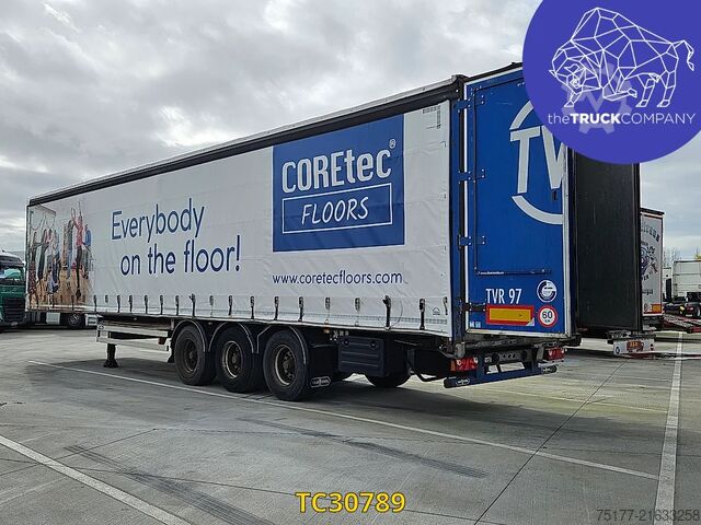 Sliding tarpaulins Vanhool 