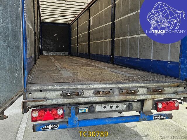 Sliding tarpaulins Vanhool 