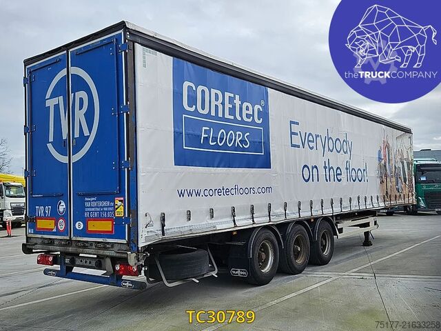 Sliding tarpaulins Vanhool 