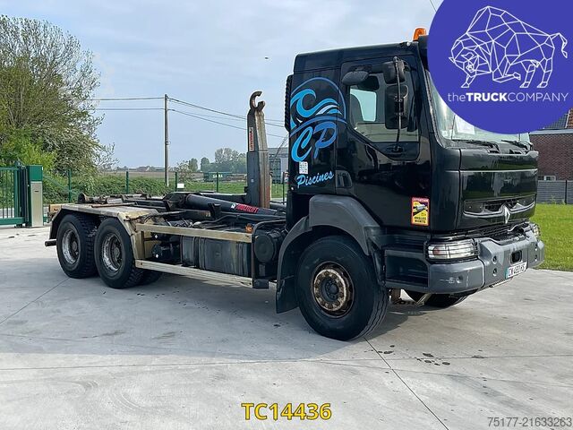 Container transportation Renault Kerax 370