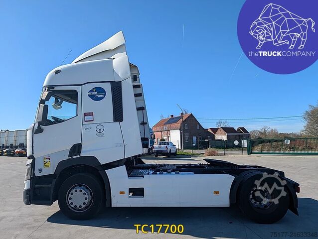 Standard-SZM Renault T 440