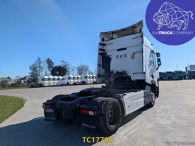 Standard-SZM Renault T 440