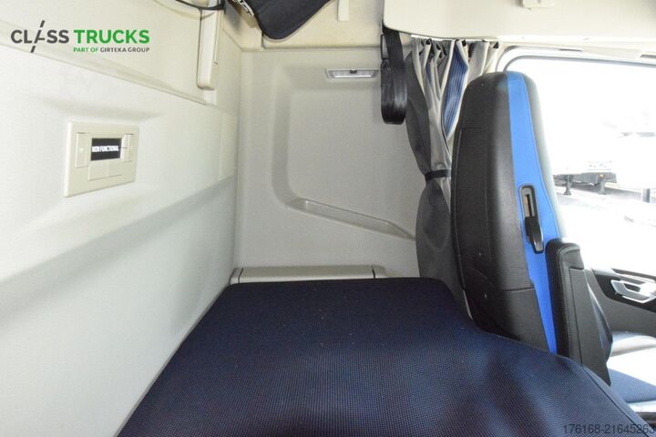 Standard SZM VOLVO FH 460 Globetrotter XL i-Save