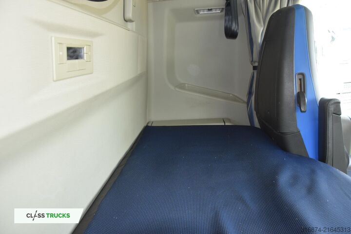 Standard SZM VOLVO FH 460 Globetrotter XL i-Save