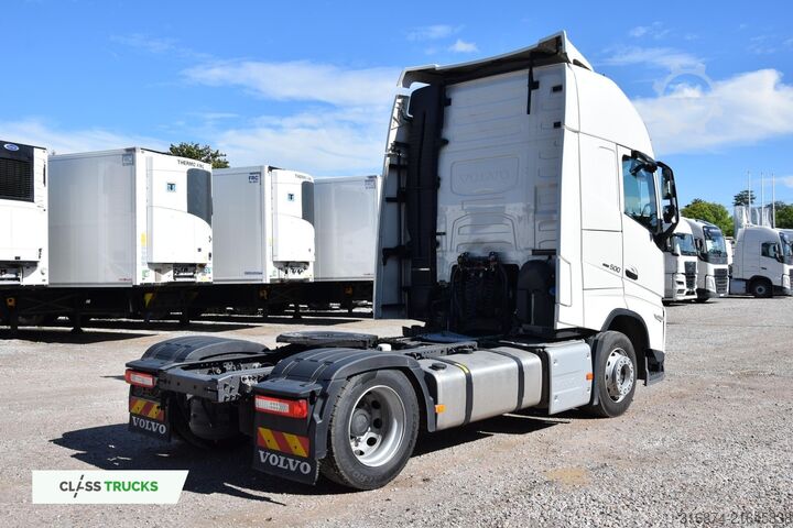 Standard SZM VOLVO FH 500 Globetrotter XL Mega