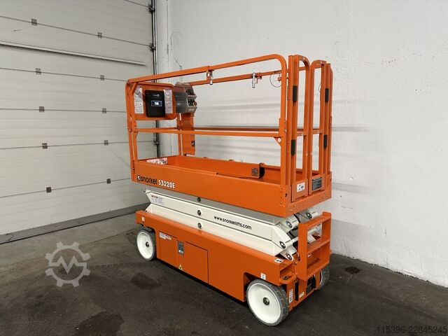 Scissor Lifts Snorkel S 3220 E - NEUGERÄT !!!