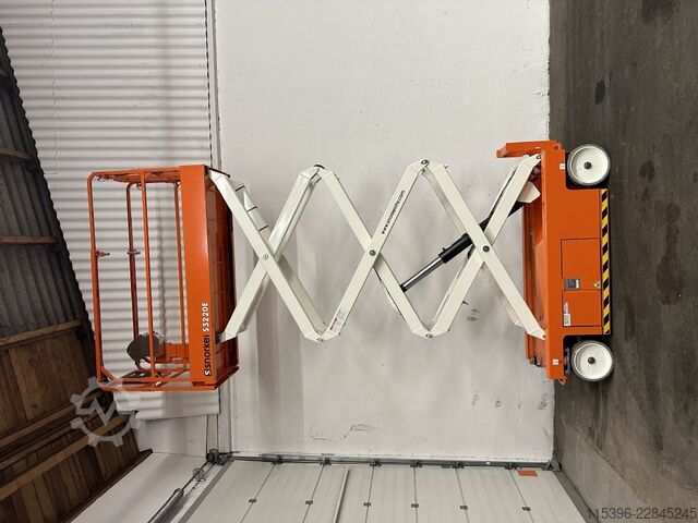 Scissor Lifts Snorkel S 3220 E - NEUGERÄT !!!