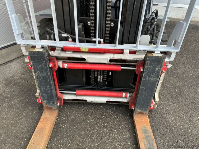 Dieselstapler Toyota 52-8FDJF35 - TRIPLEX - NEUWERTIG