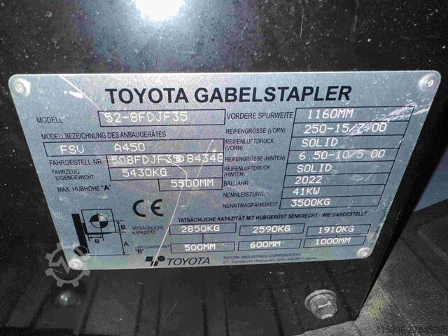Dieselstapler Toyota 52-8FDJF35 - TRIPLEX - NEUWERTIG !!!