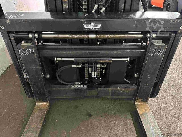 Dieselstapler Toyota 52-8FDJF35 - TRIPLEX - NEUWERTIG !!!