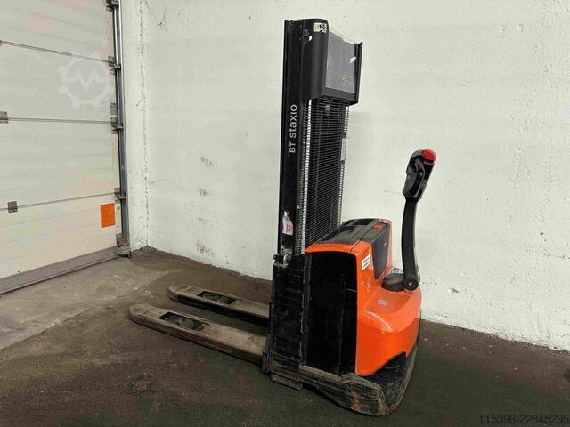 Hochhubwagen BT SWE 100