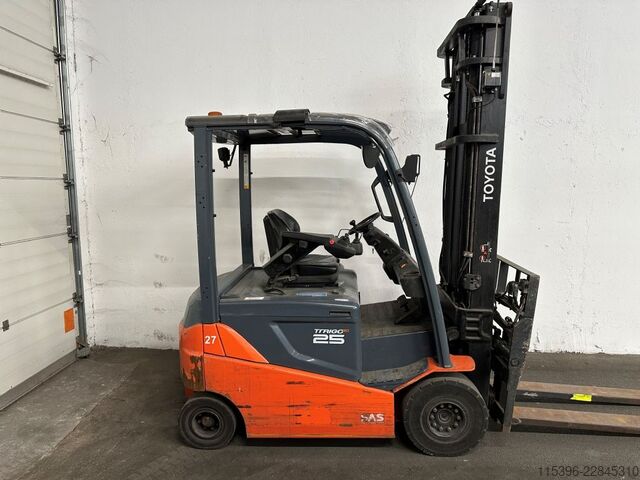Elektro 4 Rad-Stapler Toyota 8FBMKT25