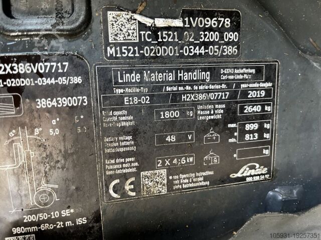 Electric 3-wheel forklift Linde E18-02