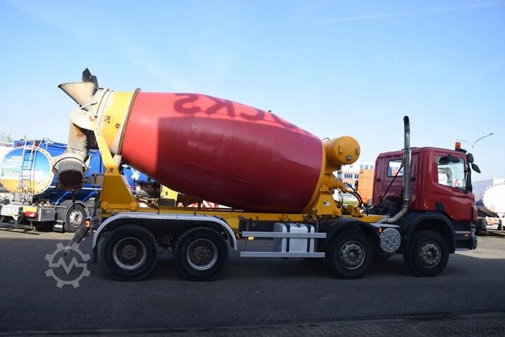 Mixer Scania P380 9 cub mixer