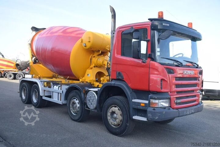 Mixer Scania P380 9 cub mixer