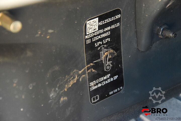 Gabelstapler Linde X30-01 Li ion 5 Hydr. valves