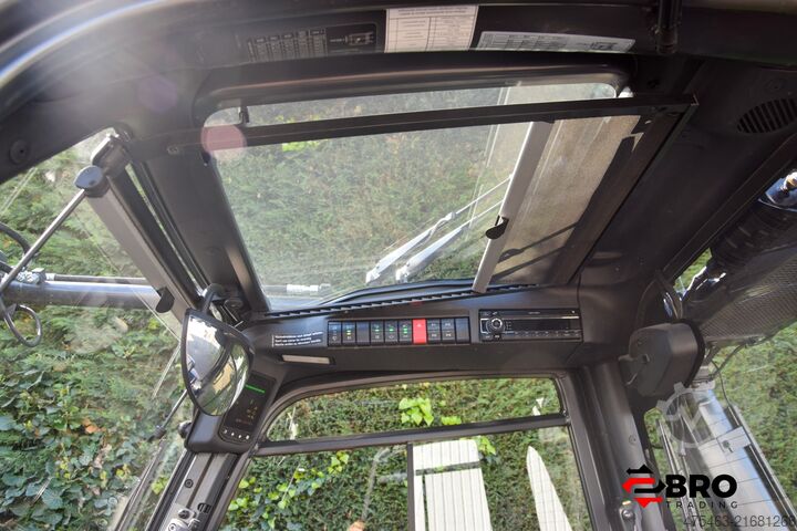 Gabelstapler Linde X30-01 Li ion 5 Hydr. valves