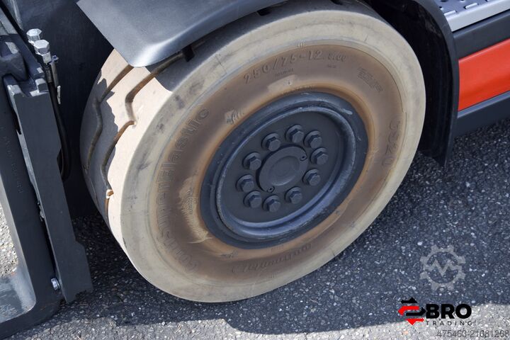 Gabelstapler Linde X30-01 Li ion 5 Hydr. valves