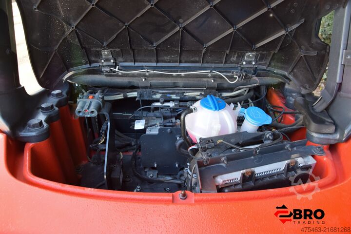 Gabelstapler Linde X30-01 Li ion 5 Hydr. valves