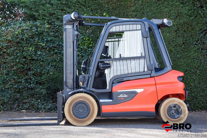 Gabelstapler Linde X30-01 Li ion 5 Hydr. valves