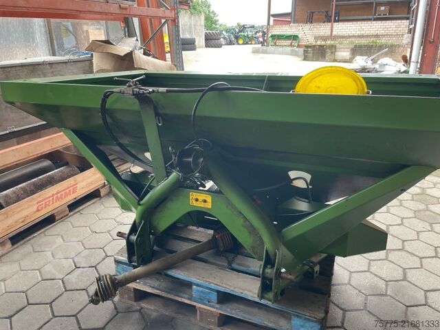 Landmaschine  ZAU 1001