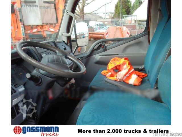 Transporter mit Kipper Mitsubishi Pfau Cityjet C60 4x2 mit Kran Fassi Fassi