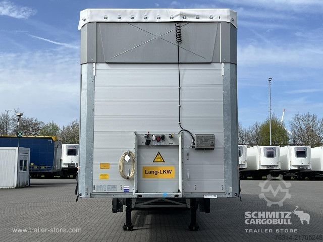 Open semitrailer with tarp Schmitz Cargobull Curtainsider Mega Getränke