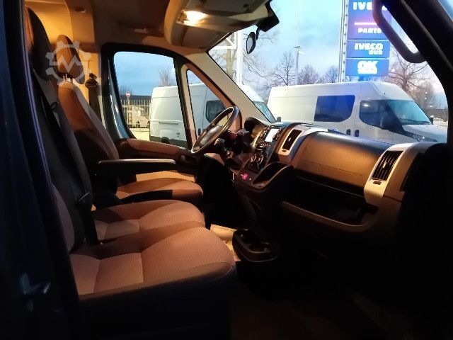 Kastenwagen Fiat DUCATO 9 POSTI