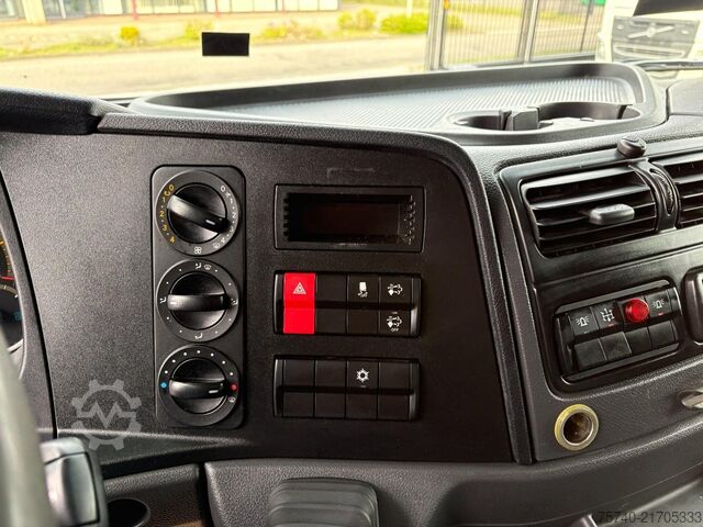 Kranwagen Mercedes-Benz Atego 921 + PALFINGER 4200 + EURO 6 + PERFECT C...