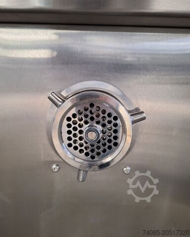 Fleischwolf Ital Form SJB32 PRICE: 1.700 EUR