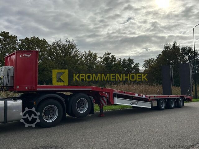 Low loader Fliegl Semi dieplader