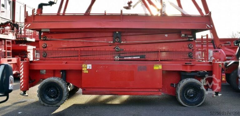 Scissor lift Holland Lift Combistar M-250HYL25 4WD/P/N