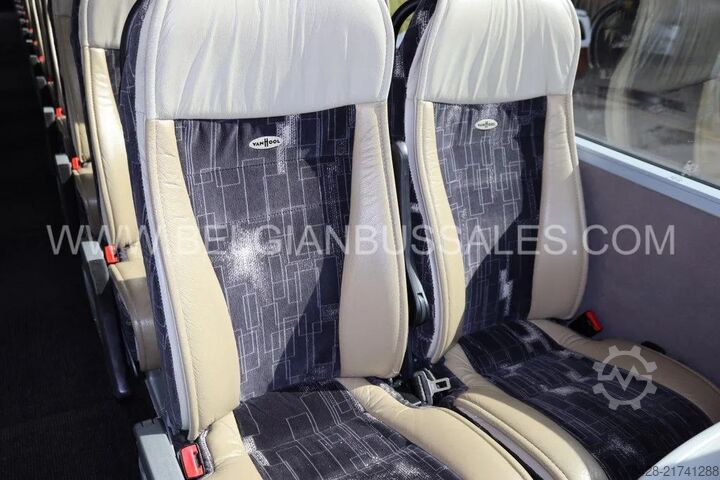 Motor coach Van Hool EX17 H / 17RHD / 517HD/ R08