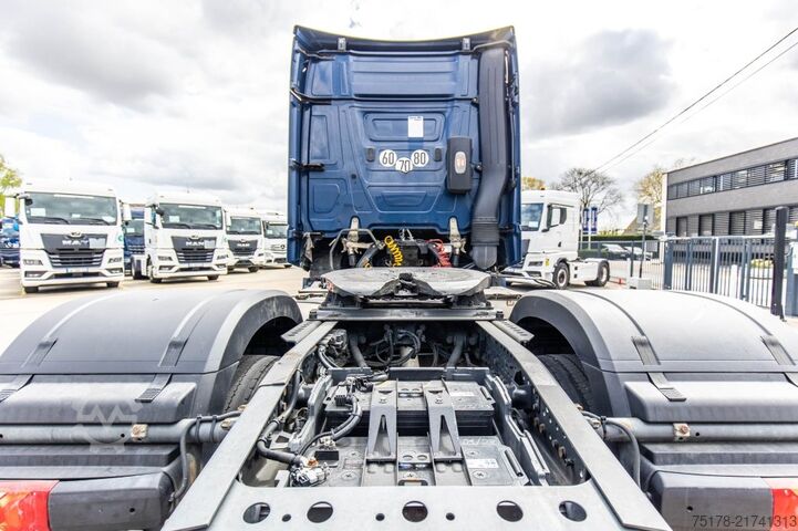 Standard tractor MERCEDES ACTROS 1846 LS +ADR