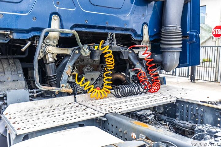 Standard tractor MERCEDES ACTROS 1846 LS +ADR