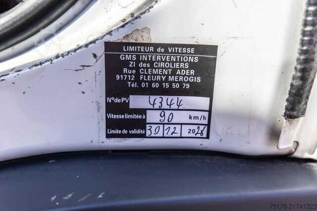Plane RENAULT D16 240 DXI