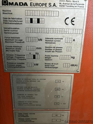Machining center Amada Aries 255