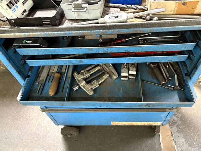 Workshop trolley with contents Workshop Trolley with Contents