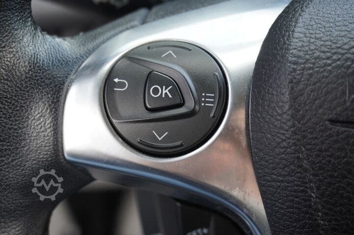 Panel van Ford Transit Connect 1.5 EcoBlue 100PK EURO 6 - Airc...