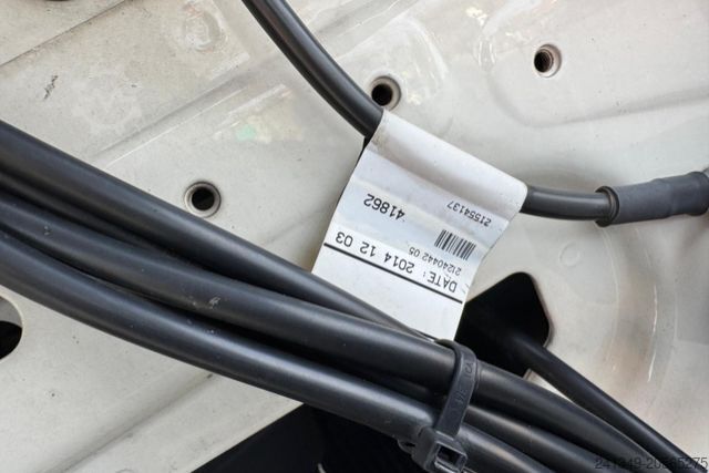 Swap body truck VOLVO FH-460 6x2 BDF