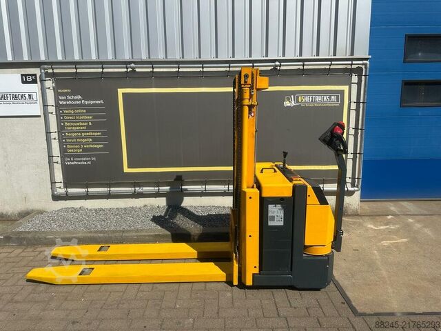 VS-22846 Electric stacker Jungheinrich JUNGHEINRICH EJC12