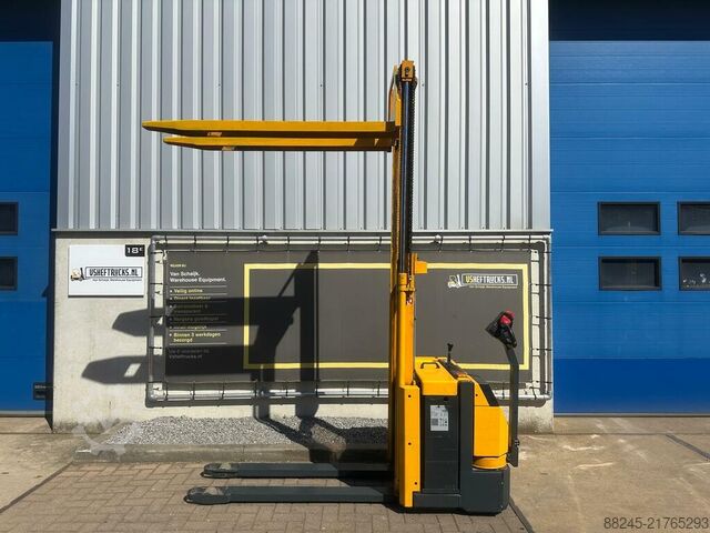 VS-22846 Electric stacker Jungheinrich JUNGHEINRICH EJC12