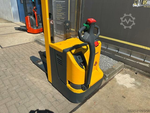 Jungheinrich VS-22845 electric stacker JUNGHEINRICH EJC14G