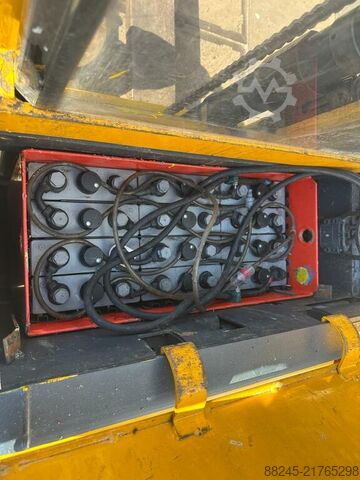 Jungheinrich VS-22845 electric stacker JUNGHEINRICH EJC14G