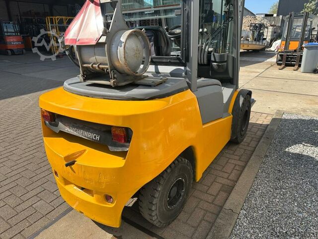 VS-22836 LPG Forklift Jungheinrich TFG 430 JUNGHEINRICH TFG 430