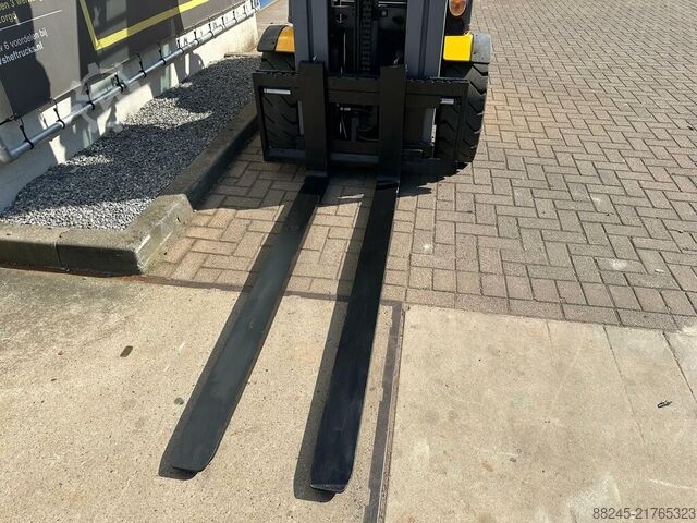 VS-22836 LPG Forklift Jungheinrich TFG 430 JUNGHEINRICH TFG 430