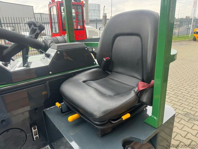 Vierwege-Gabelstapler Combilift CB3000// Diesel// Perfect / Only 5185 h