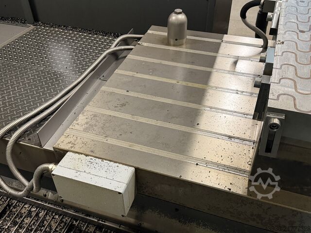 CNC-Bettfräsmaschine Ki-Heung - U1050 Ki-Heung 