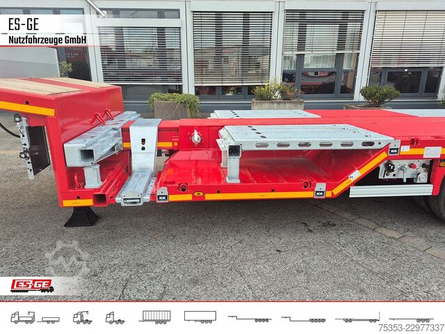 Low loader semitrailer FAYMONVILLE MAX Trailer MAX100 Semi-Tieflader Radmulden